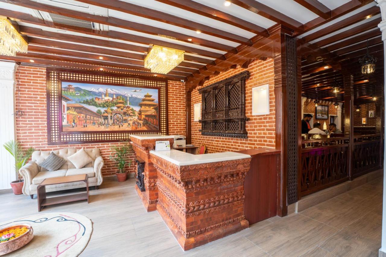 Airport Himalaya Boutique Hotel Kathmandu Bagian luar foto